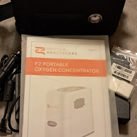 Rythm Healthcare Portable O2 Conc. Like New - Picture 4 of 12